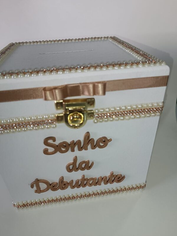 COFRE SONHO DA DEBUTANTE